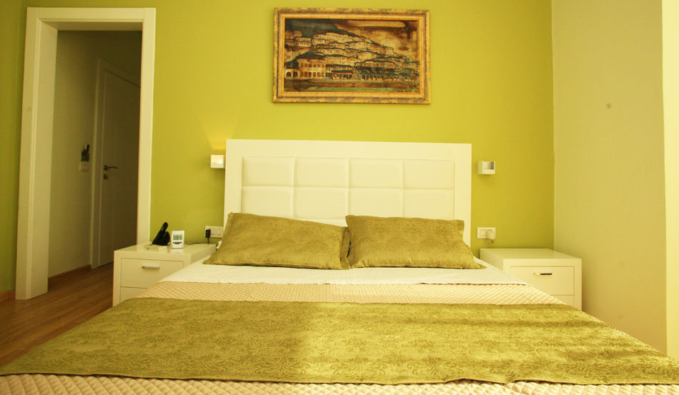 Hotel & Restaurant White City Berat Buitenkant foto